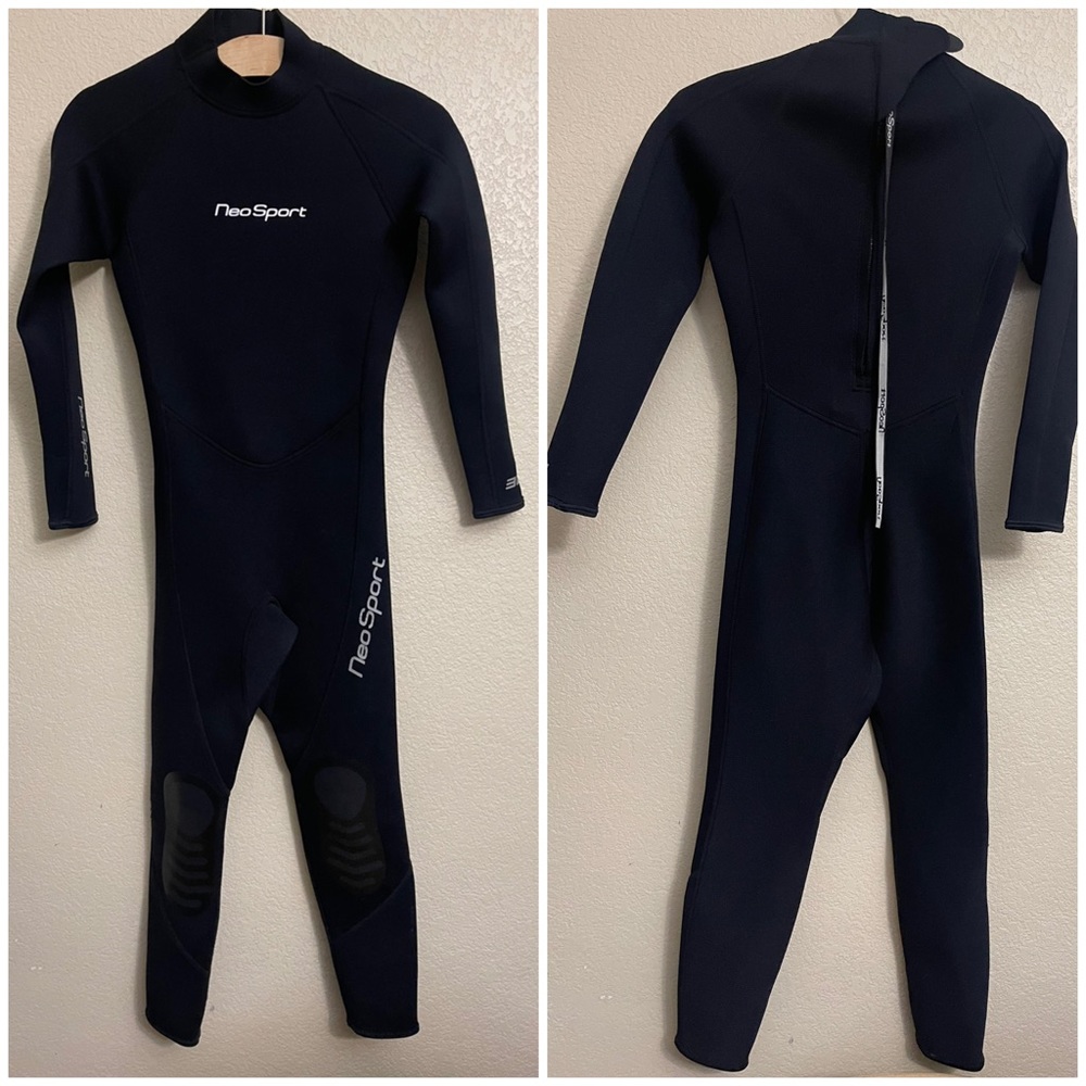 NeoSport Women's Black Wetsuit
